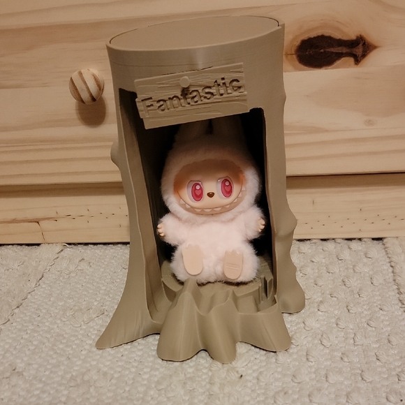 Display Stump For Labubu With Light - Picture 1 of 10